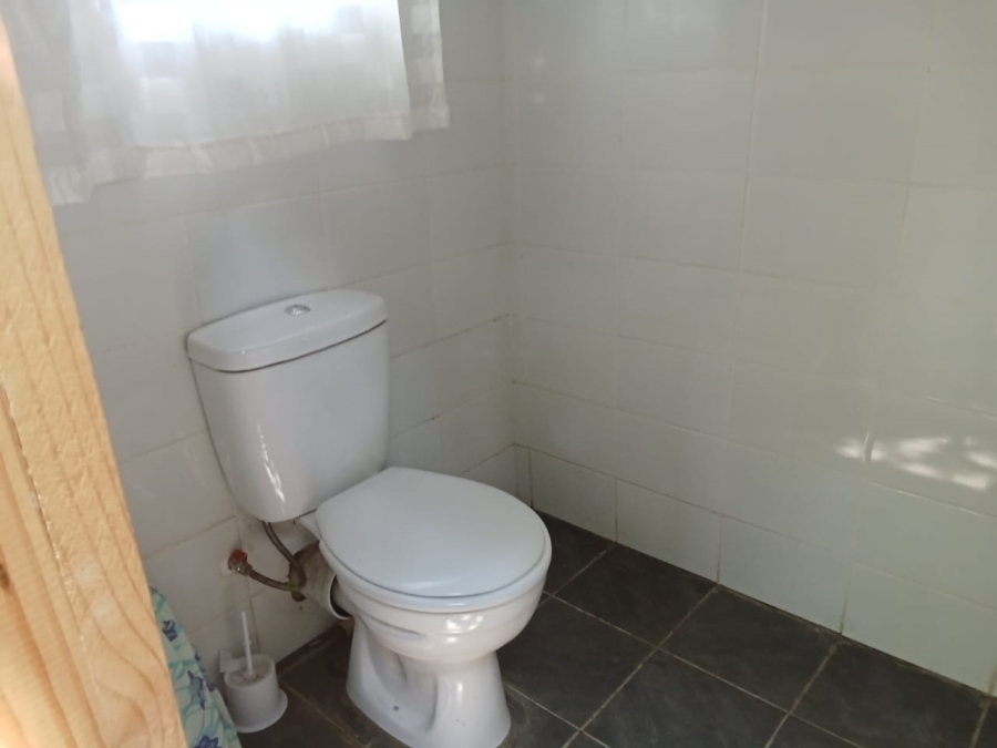 6 Bedroom Property for Sale in Deneysville Free State